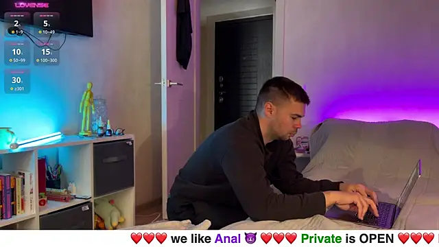 nikitos4you online show from March 22, 7:47 am