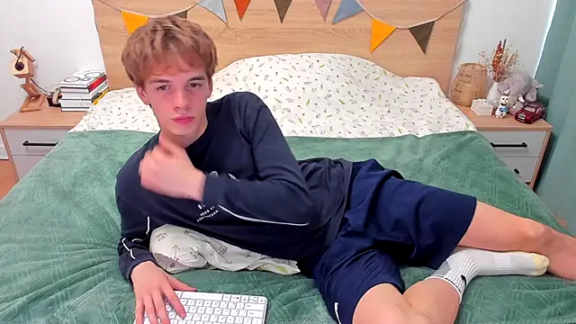 Fandi 777 online show from September 21, 12:40 pm