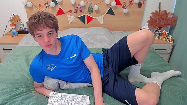 Fandi 777 online show from December 14, 10:42 am