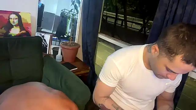 Snapshot of gerson173Hugo chatting on March 16, 3:04 am gerson173Hugo online show from March 16, 3:04 am