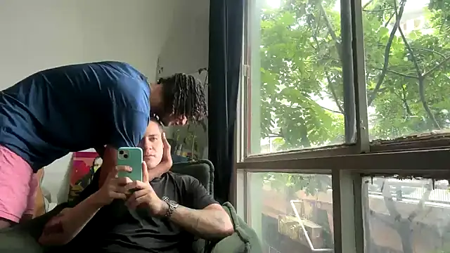 Snapshot of gerson173Hugo chatting on March 20, 1:37 pm gerson173Hugo online show from March 20, 1:37 pm