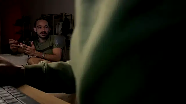 Snapshot of gerson173Hugo chatting on December 18, 11:33 pm gerson173Hugo online show from December 18, 11:33 pm