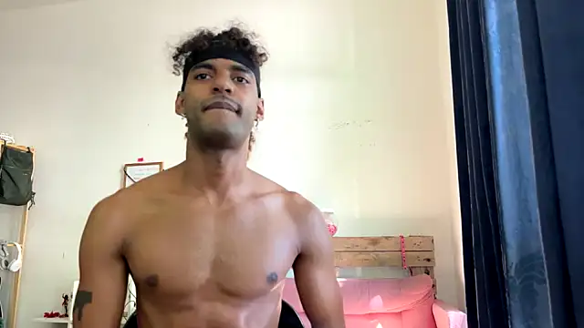 gerson173Hugo online show from February 13, 1:07 pm