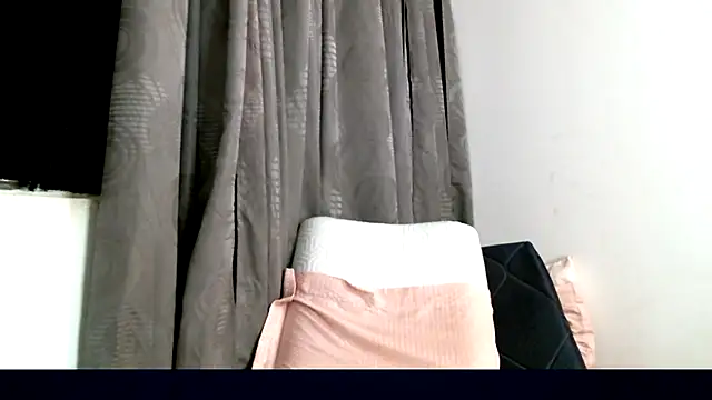 Snapshot of chicantonella chatting on March 14, 4:32 am chicantonella online show from March 14, 4:32 am