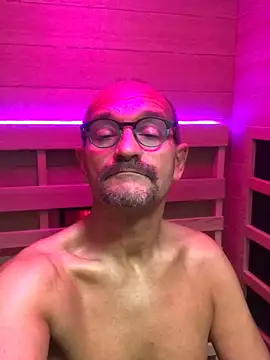 henfri online show from November 15, 10:01 am