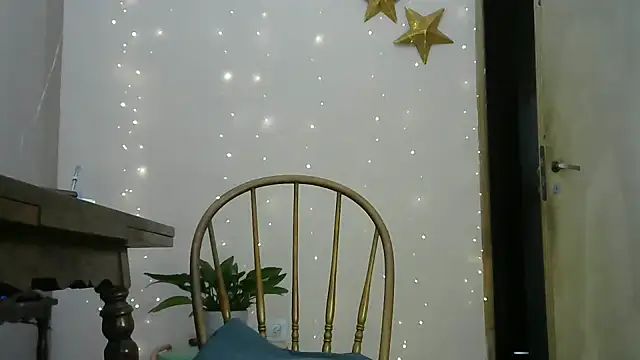 lucecitafantasy2 online show from January 11, 10:19 am