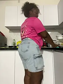 emilyrojas online show from April 21, 11:16 am