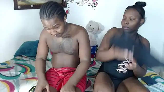 sexxxtreeme  online show from October 6, 9:07 am