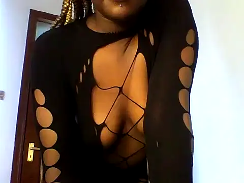 Snapshot of Dirty_sweet_ chatting on February 23, 11:11 am Dirty sweet  online show from February 23, 11:11 am