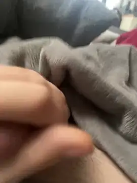 Snapshot of jonasXss chatting on January 24, 8:13 am jonasXss online show from January 24, 8:13 am