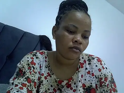 Amberay1 online show from April 20, 10:11 pm