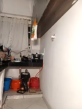 Snapshot of Bella045 chatting on February 16, 8:11 pm Bella045 online show from February 16, 8:11 pm