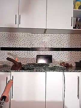 Snapshot of Bella045 chatting on October 14, 4:19 pm Bella045 online show from October 14, 4:19 pm