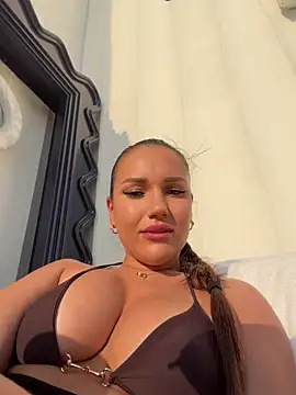 Syka0001 online show from July 21, 1:46 pm
