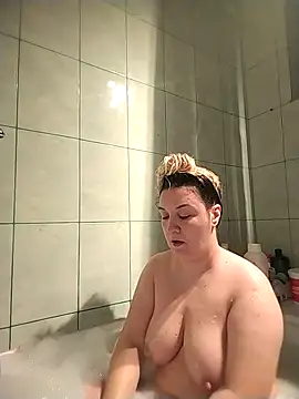 MikySWeet7 online show from October 24, 8:05 pm