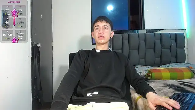 Mr daren  online show from March 18, 2:04 pm