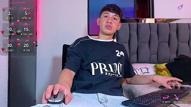 Mr daren  online show from September 16, 5:25 pm