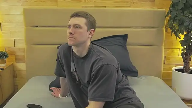 EthanPinkman online show from April 5, 4:09 am