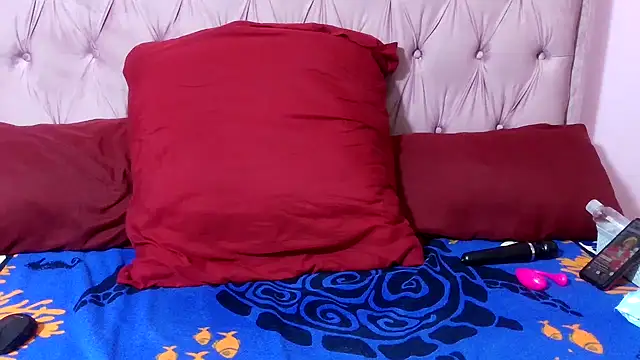 SweetMellowX1 online show from November 22, 6:34 am