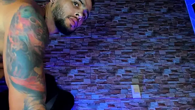 Snapshot of Seth_Owner chatting on February 3, 1:30 pm Seth Owner online show from February 3, 1:30 pm