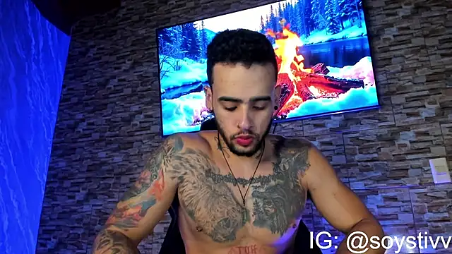 Snapshot of Seth_Owner chatting on February 21, 1:55 pm Seth Owner online show from February 21, 1:55 pm