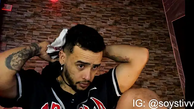 Snapshot of Seth_Owner chatting on February 28, 2:09 pm Seth Owner online show from February 28, 2:09 pm