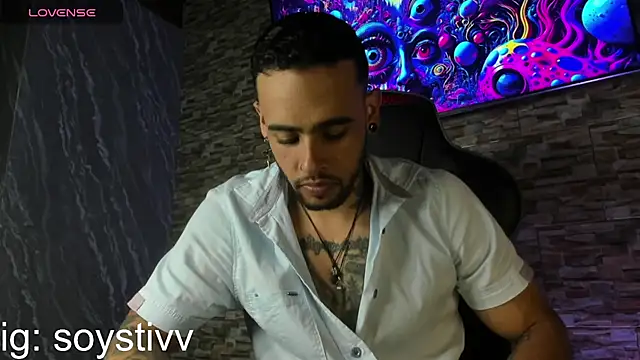 Snapshot of Seth_Owner chatting on October 11, 2:11 am Seth Owner online show from October 11, 2:11 am