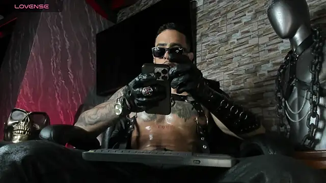 Seth Owner online show from April 25, 2:03 am