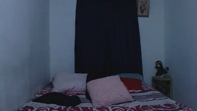 misss estrella online show from January 19, 4:22 am