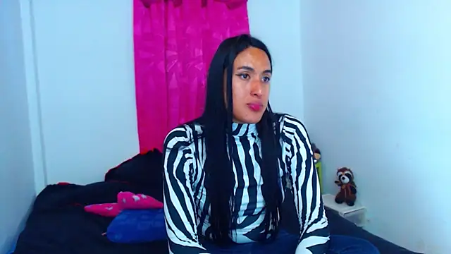 misss estrella online show from November 22, 7:57 pm