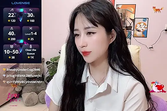 Snapshot of _LLisa_ chatting on March 3, 1:42 am LLisa online show from March 3, 1:42 am