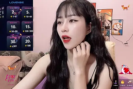 Snapshot of _LLisa_ chatting on March 11, 6:52 pm LLisa online show from March 11, 6:52 pm