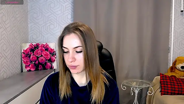 Snapshot of Naughty__Megan chatting on March 18, 7:08 am Naughty Megan online show from March 18, 7:08 am