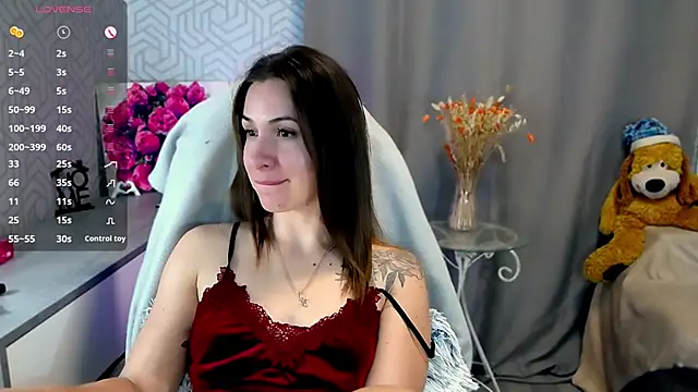 Snapshot of Naughty__Megan chatting on September 13, 4:18 pm Naughty Megan online show from September 13, 4:18 pm