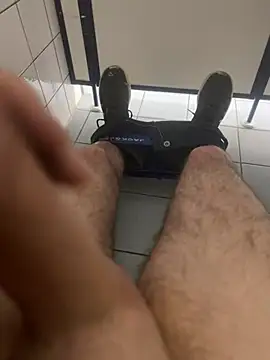 Drummer112 online show from January 13, 2:44 pm