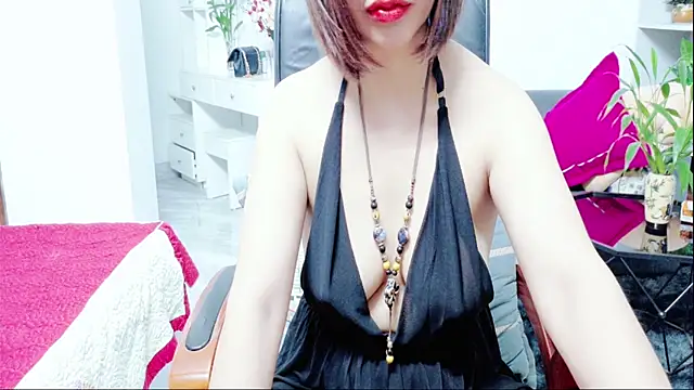 Miu-Le online show from July 8, 9:30 pm