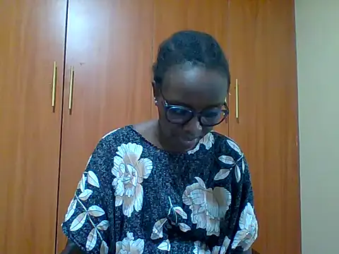 sexy darleen23 online show from July 1, 3:34 pm