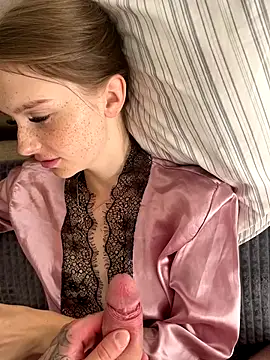 lovelly molly online show from September 12, 7:41 am