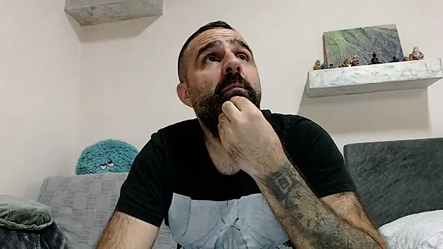 ivat80 online show from December 15, 4:59 pm