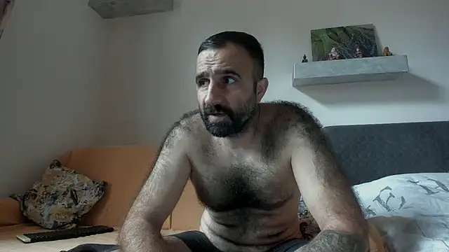 ivat80 online show from October 8, 8:34 am