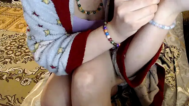 Snapshot of _Kitti_ chatting on March 10, 9:18 pm  Kitti  online show from March 10, 9:18 pm