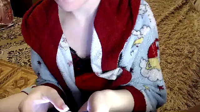 Snapshot of _Kitti_ chatting on March 18, 5:21 pm  Kitti  online show from March 18, 5:21 pm