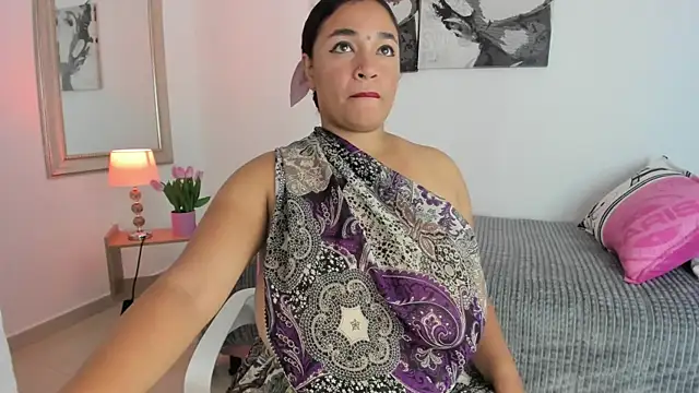 Darsha Hara online show from April 21, 2:01 pm