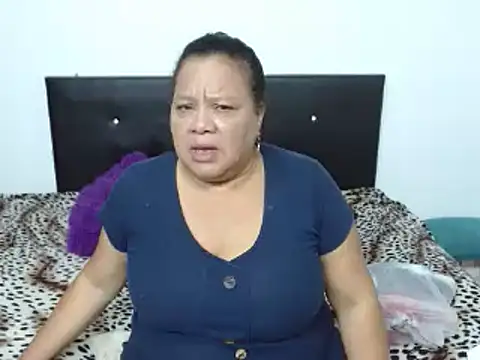 Shanttal0272 online show from March 9, 5:22 am