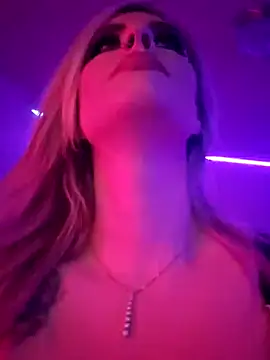 ellieconradxo online show from December 13, 3:27 am