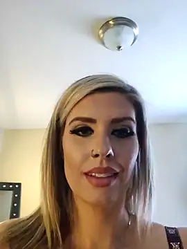 ellieconradxo online show from December 30, 6:16 pm