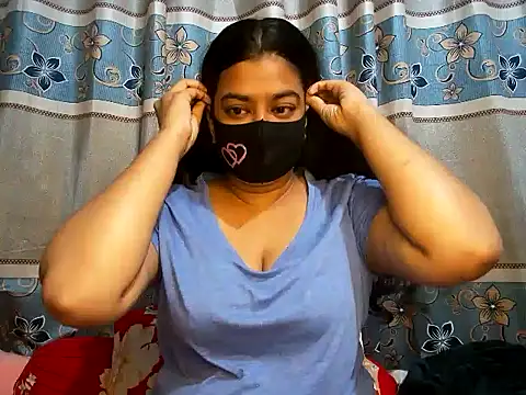 A-sweetgirl online show from March 19, 4:34 pm