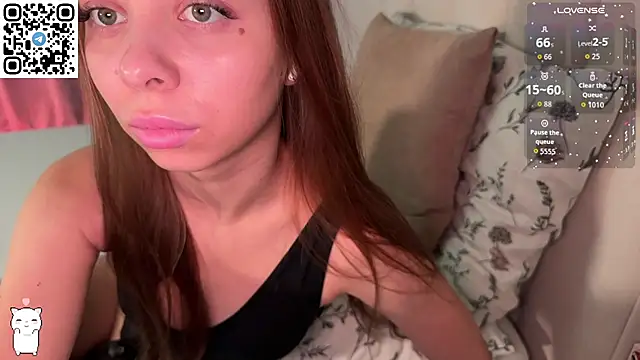 lovelykaylee online show from November 16, 1:06 pm