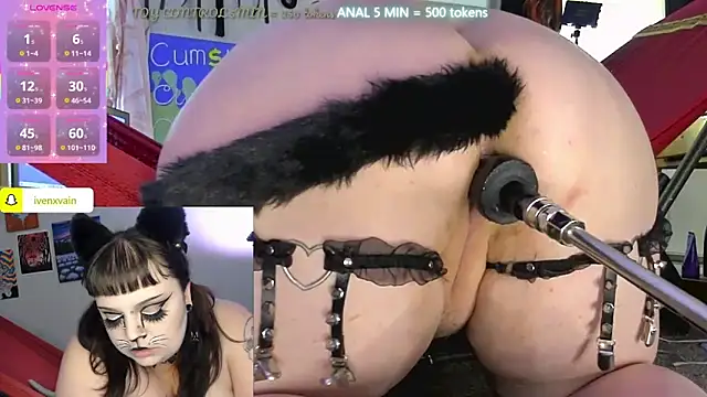 Snapshot of ivenxxxvain chatting on October 3, 7:55 pm ivenxxxvain online show from October 3, 7:55 pm