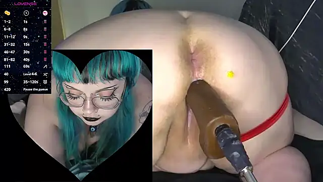 Snapshot of ivenxxxvain chatting on July 8, 7:35 am ivenxxxvain online show from July 8, 7:35 am
